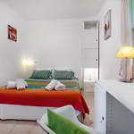 Apartament 113 By New Era In Menigos Glifada