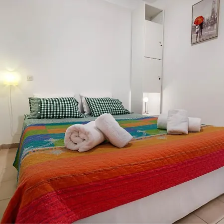 113 By New Era In Menigos * Glyfada (Corfu)