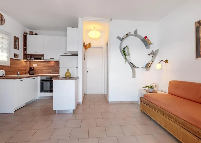 113 By New Era In Menigos Glyfada (Corfu)